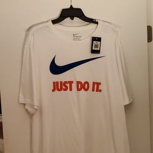 Nike Tee shirt